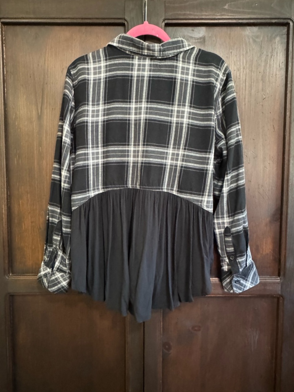 Beachlunchlounge Black Plaid Button-down flannel peplum back top size Large